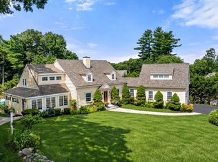 85 Canton Ter, Westwood, MA 02090