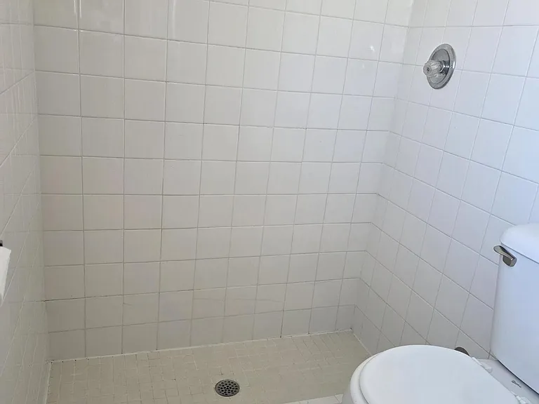 3005 Barkarian Pl — Photo 27