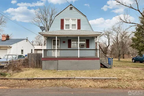 45 Carmen St Photo 1