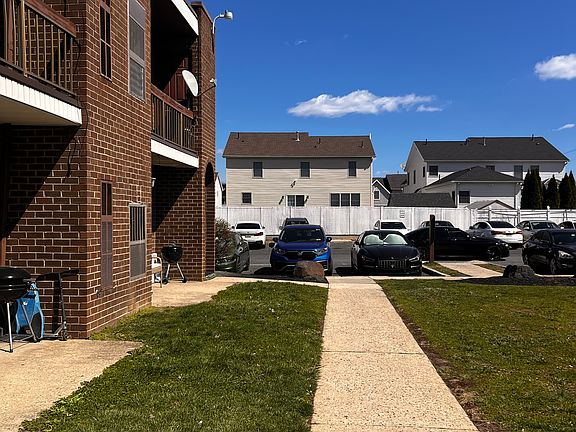 3rd image of 9926 Haldeman Ave #4
