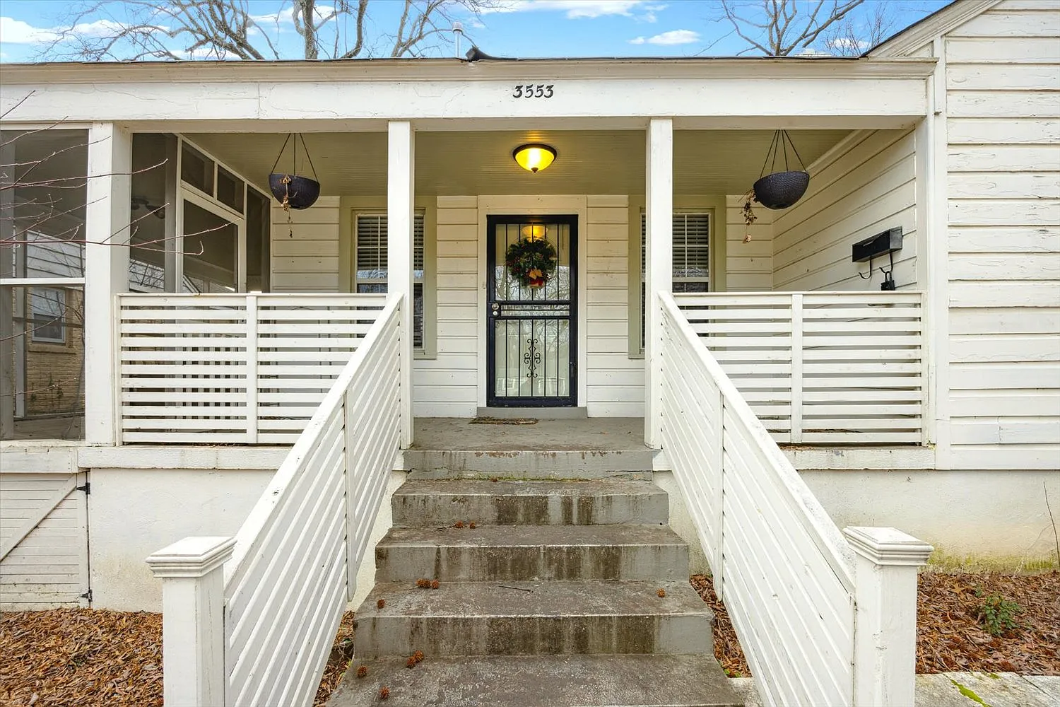3553 Marion Ave — Photo 2