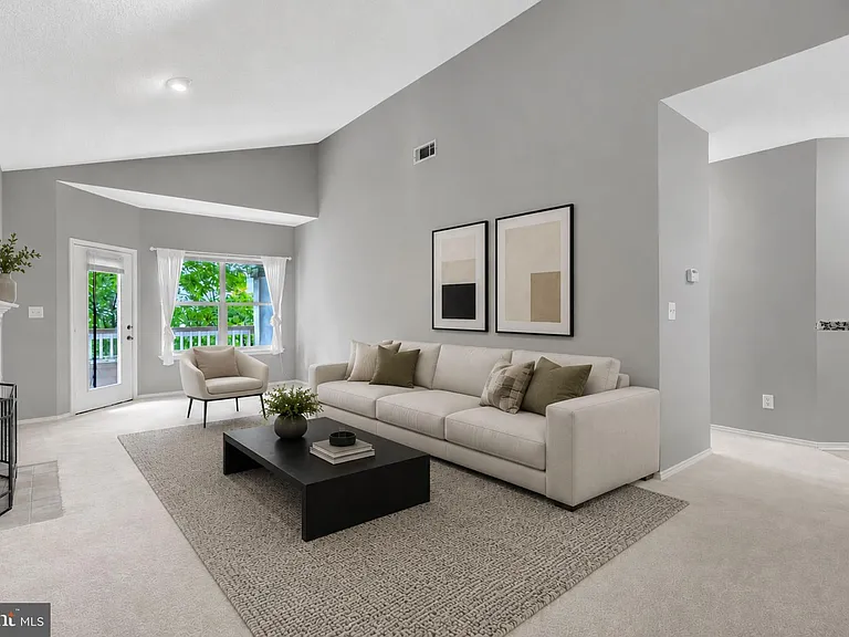 4413 Fair Stone Dr #306 — Photo 4
