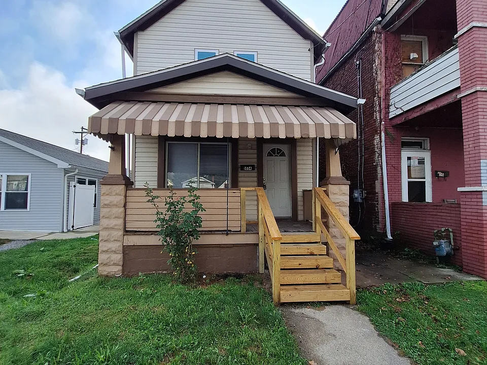 1614 4th Ave