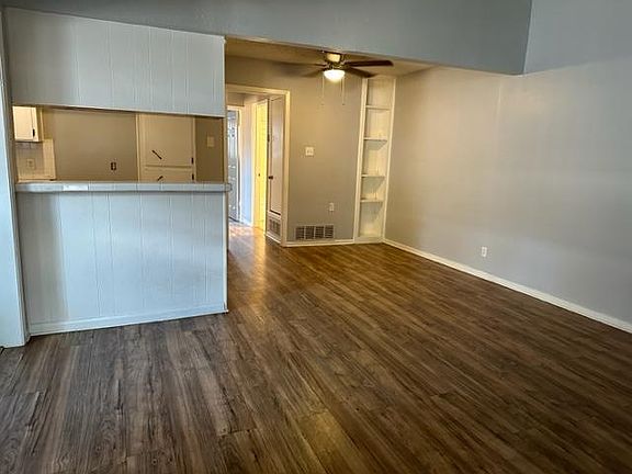 2nd image of 2410 Valley Forge Ave #A