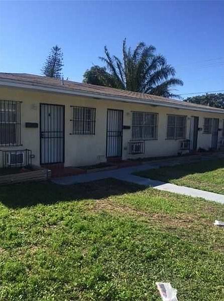 1st image of 1300 NE 111th St APT 4