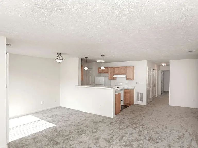 Forest Ridge — Photo 3