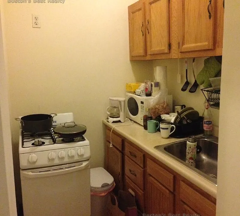 1318 Commonwealth Ave #9