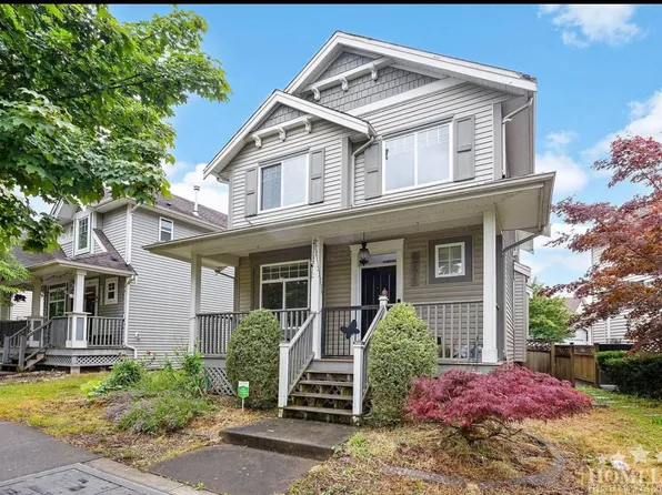 6779 186th St, Surrey, BC V3S 1Z1