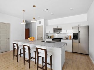 3101 Palm St #1B-1BA-647SQFT, Seguin, TX 78155