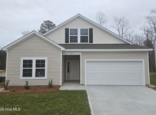 838 Schoolfield Dr, Sneads Ferry, NC 28460