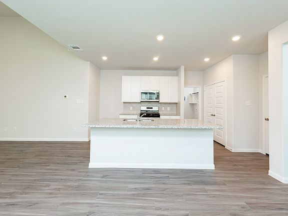 Dining Area to Kitchen