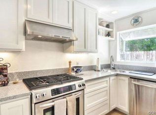 2176 Pacific Ave APT A, Costa Mesa, CA 92627