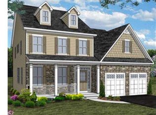 2285 Wooded Creek Cir, Perkiomenville, PA 18074