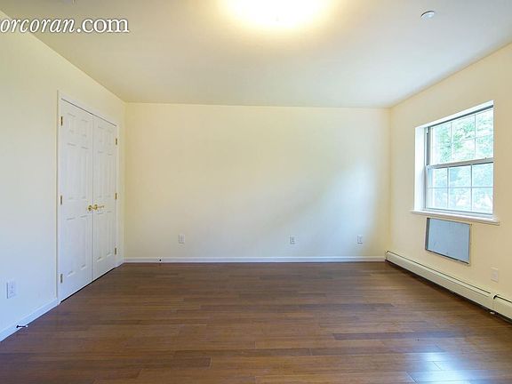4th image of 207 Palmetto St #2R
