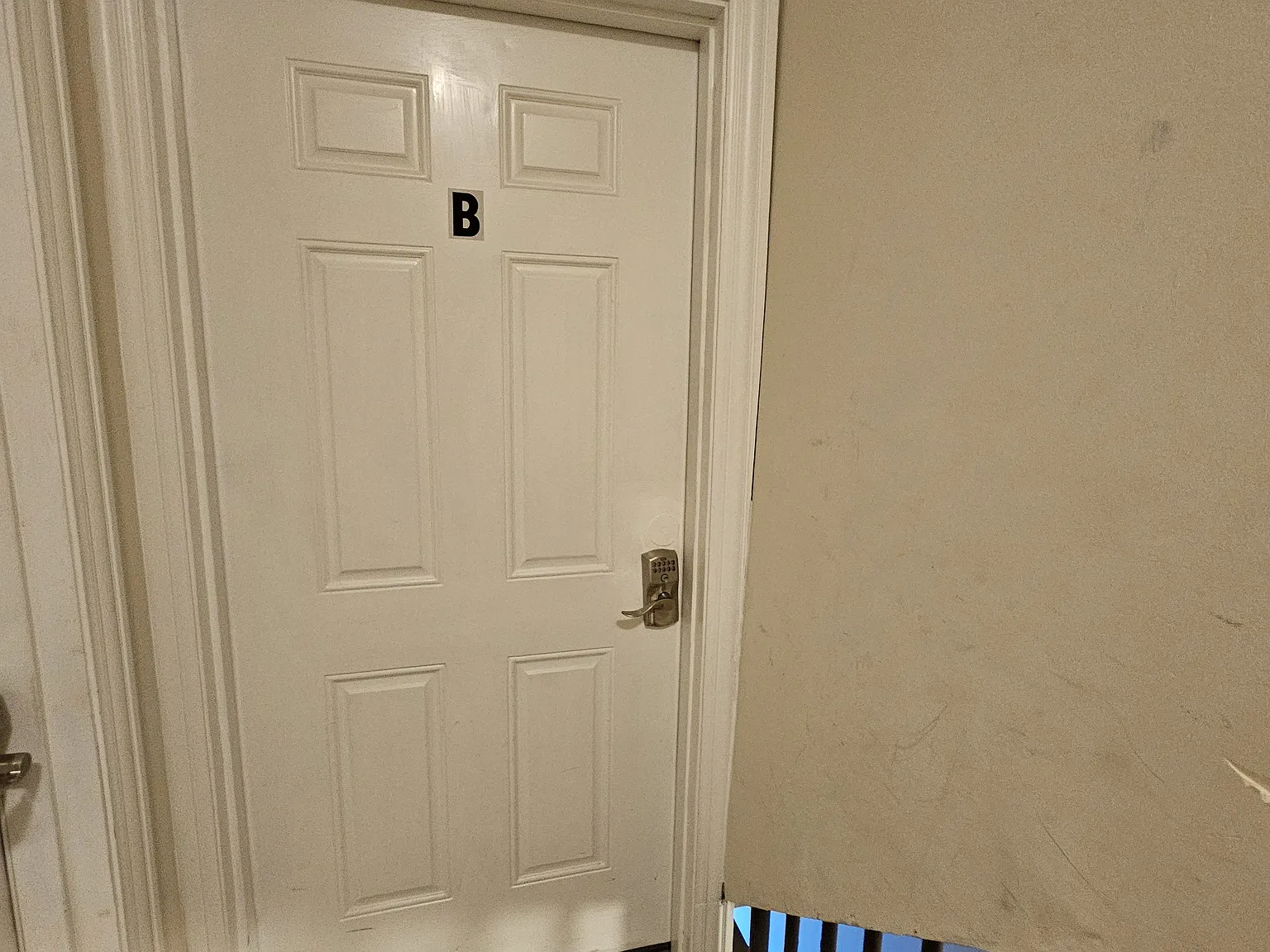 3 bed, 2.0 bath, $5,250 — Photo 3