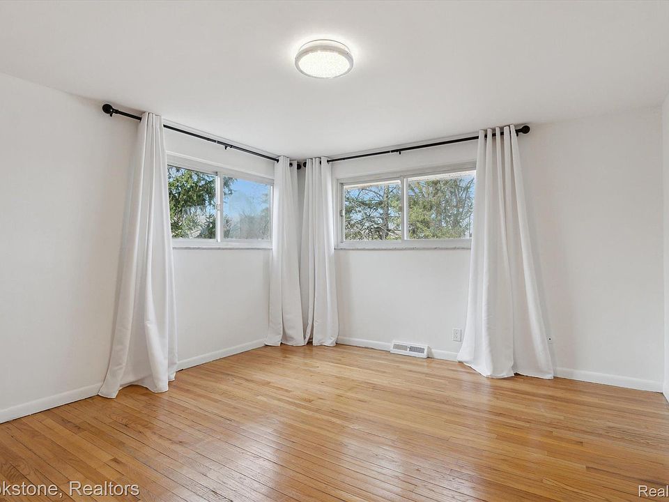 711 Sylvanwood Dr, photo 21