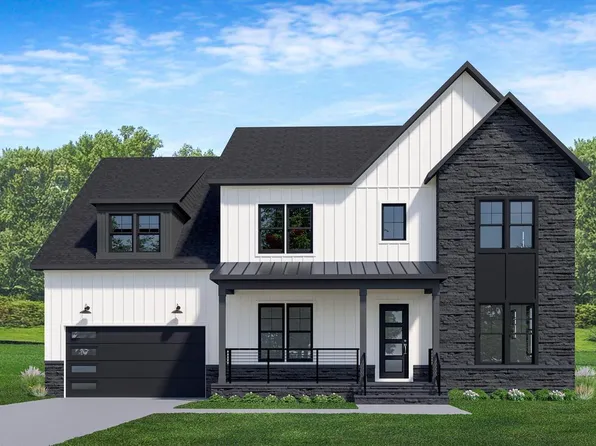 318 Center St N, Vienna, VA 22180