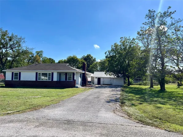 508 W 11th St, Chelsea, OK 74016