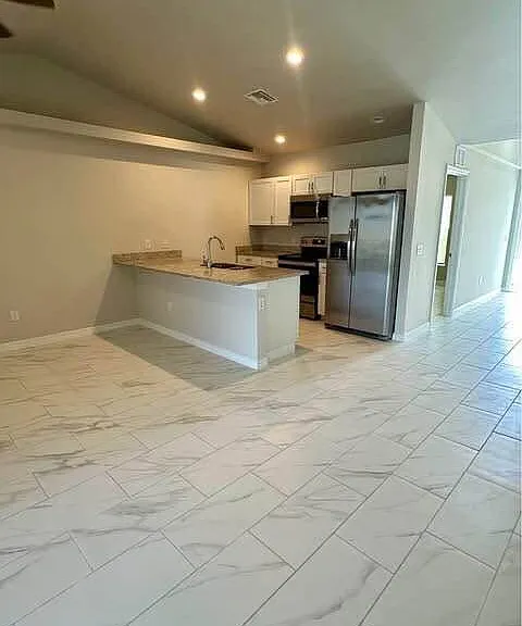 3418 SW 17th Ave #3418 — Photo 4