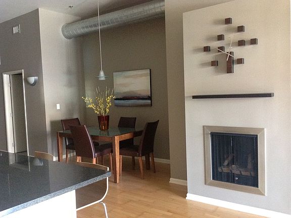 4th image of 1924 N Hubbard St APT 505