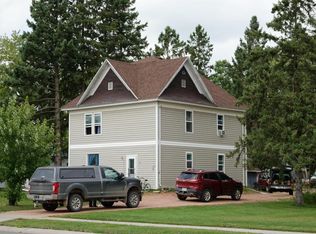 130 W Spruce St, Spencer, WI 54405