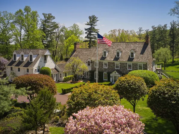518 Lurgan Rd, New Hope, PA 18938
