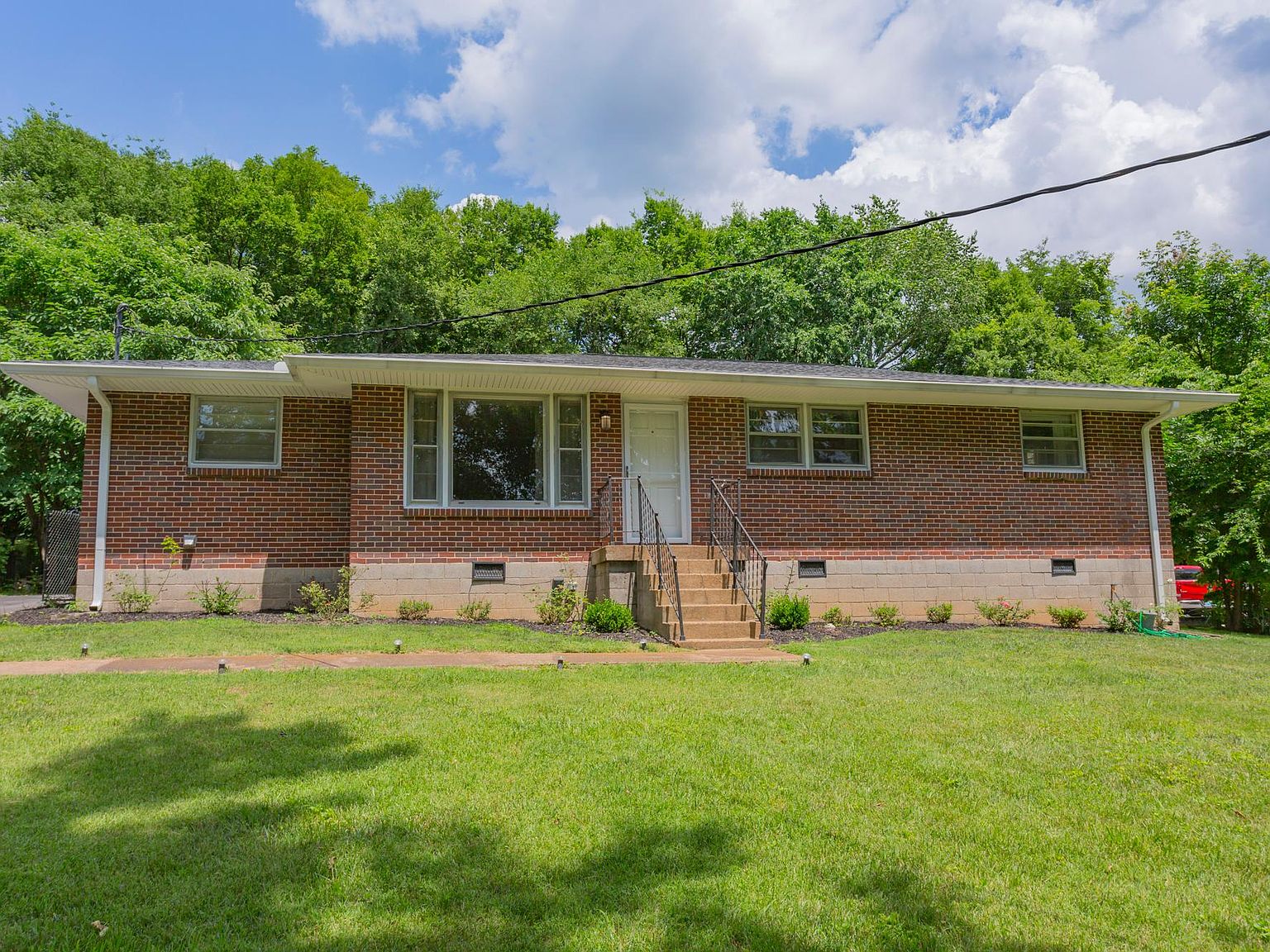 711 Newhall Dr, Nashville, TN 37206 Zillow