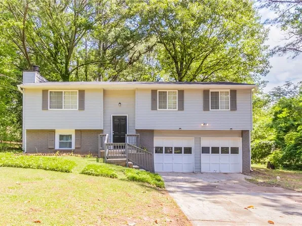 1051 S Millard Way, Stone Mountain, GA 30088