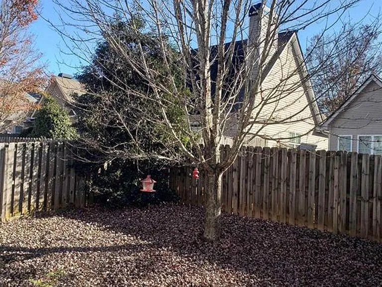 426 Stillwood Dr — Photo 20