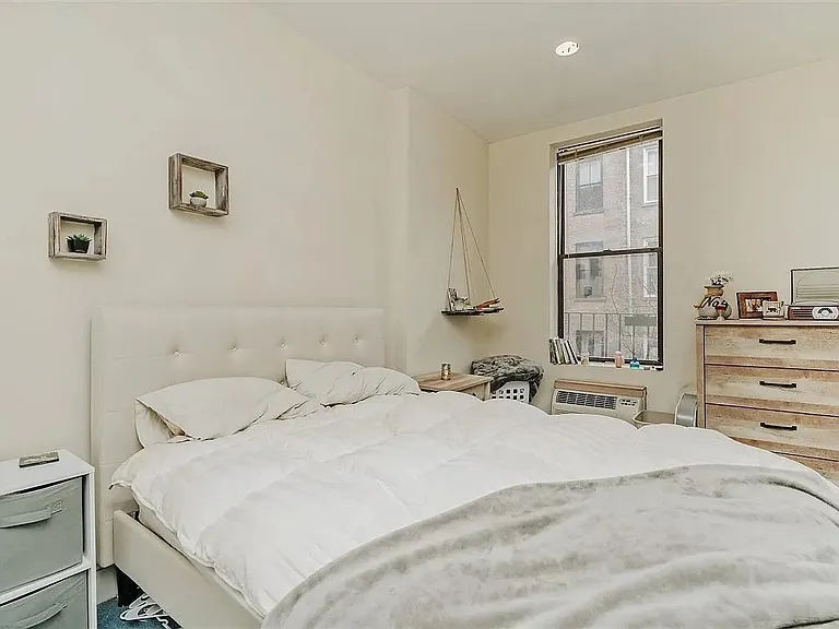 1214 Washington St #3 — Photo 7
