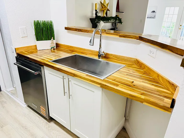216 Afton Sq #202 — Photo 6