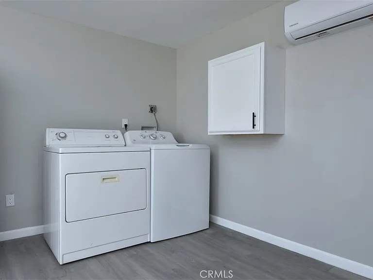 14336 Tiara St — Photo 8
