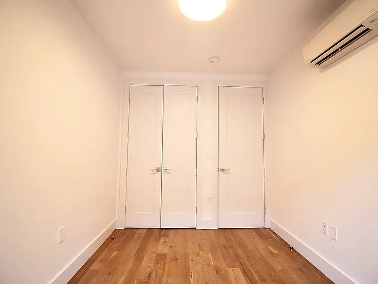 223 E 96th St #4D — Photo 5