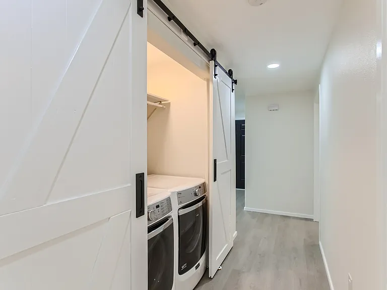 4612 NE Lombard St #3 — Photo 7