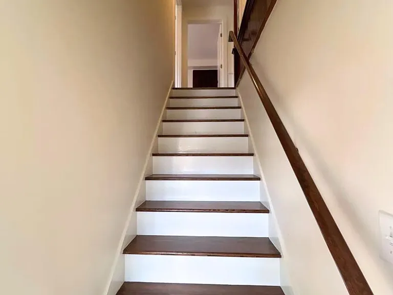 825 Stewart Ave SE — Photo 6