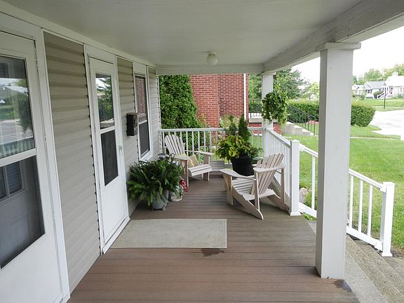 Wide porch in front and back