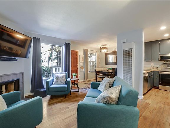 4th image of 423 Coyote Creek Cir