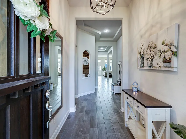 5215 Baroness Ln — Photo 3