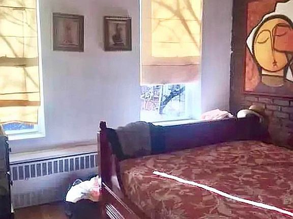 2nd image of 326 E 82nd St APT 5D
