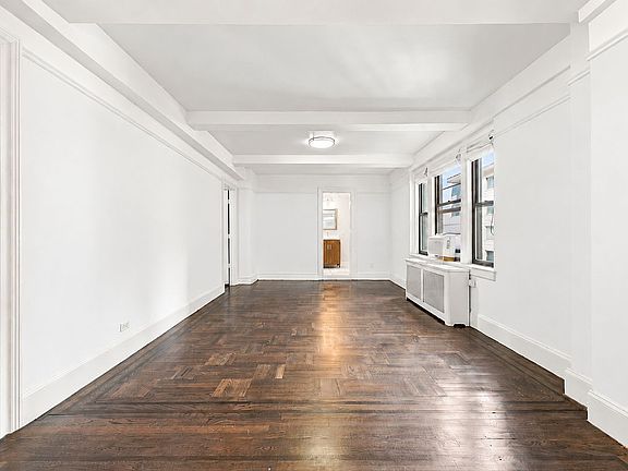 4th image of 65 W 95th St APT 6-A