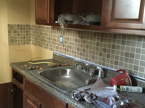 5th image of 1418 N Etting St #House