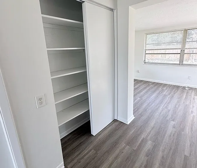 5020 Vickers Dr — Photo 18