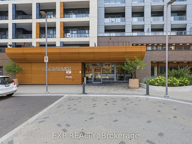 7950 Bathurst St #625 — Photo 2