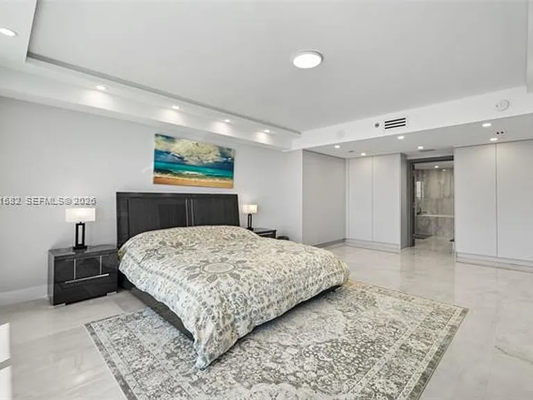 1830 S Ocean Dr #1002 — Photo 18