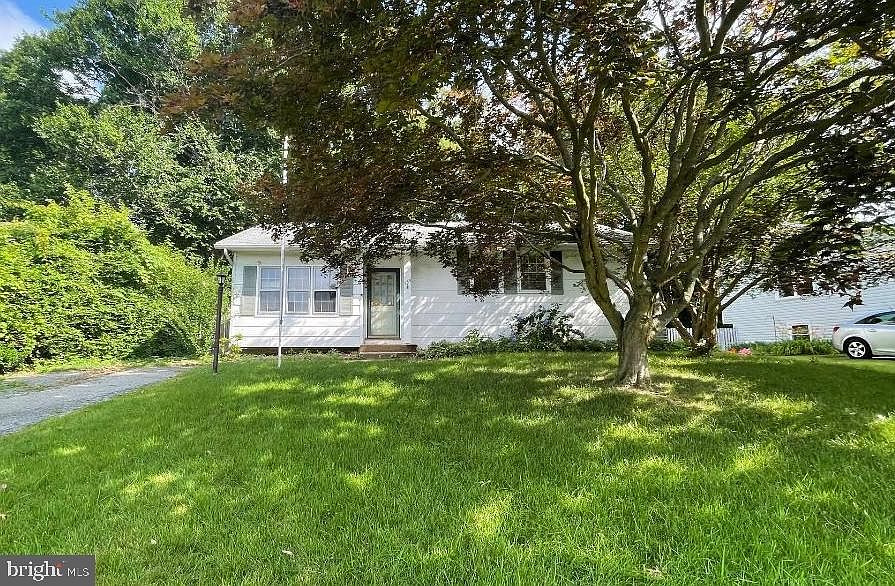 1st image of 253 Courtney Dr