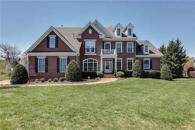 1st image of 1823 Grey Pointe Dr
