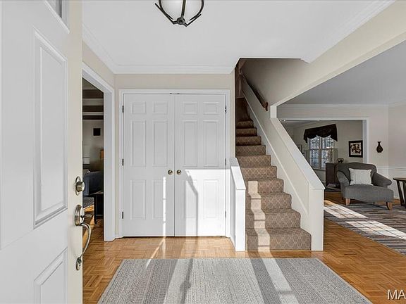 2nd image of 8019 Crescent Dr