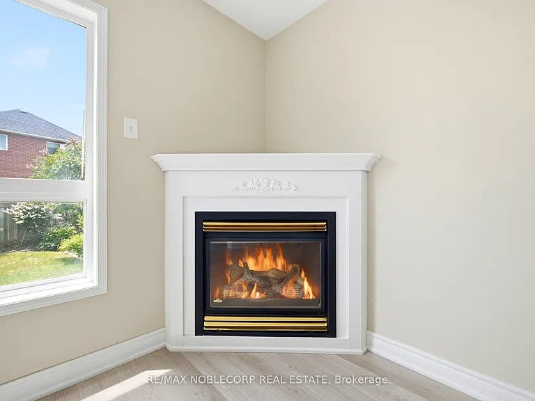 22 Gold Hill Rd #UPPER — Photo 18