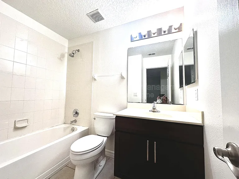 3845 Silverbell Loop — Photo 23