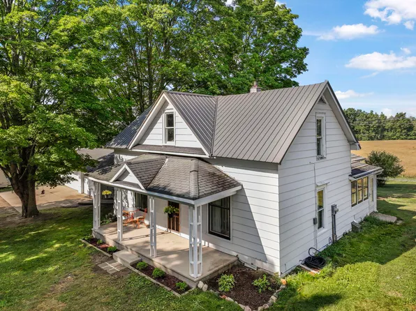 11470 S 39th Rd, Cadillac, MI 49601